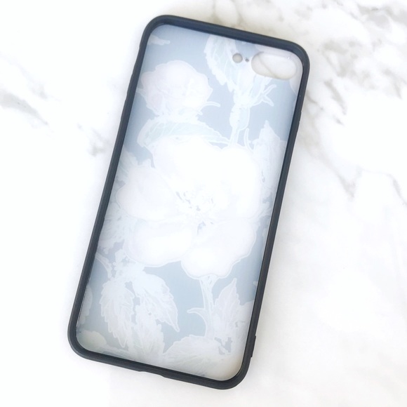 iPhone 7+/8+/7/8/6+/6s+/6 Floral Phone Case - Picture 3 of 3